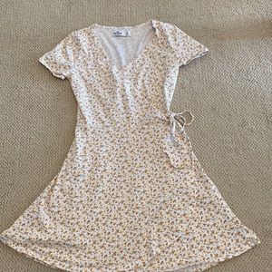 Hollister wrap dress